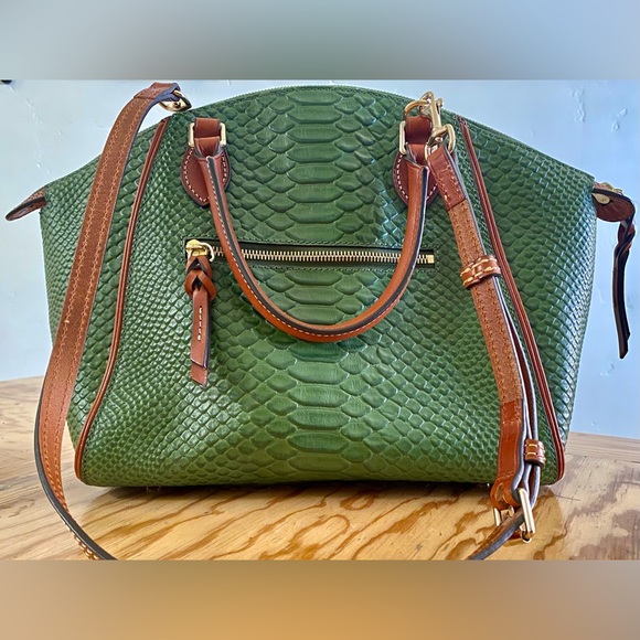 Dooney & Bourke Croco Embossed Leather Dillard’s Collection Sydney Satchel - Picture 2 of 5